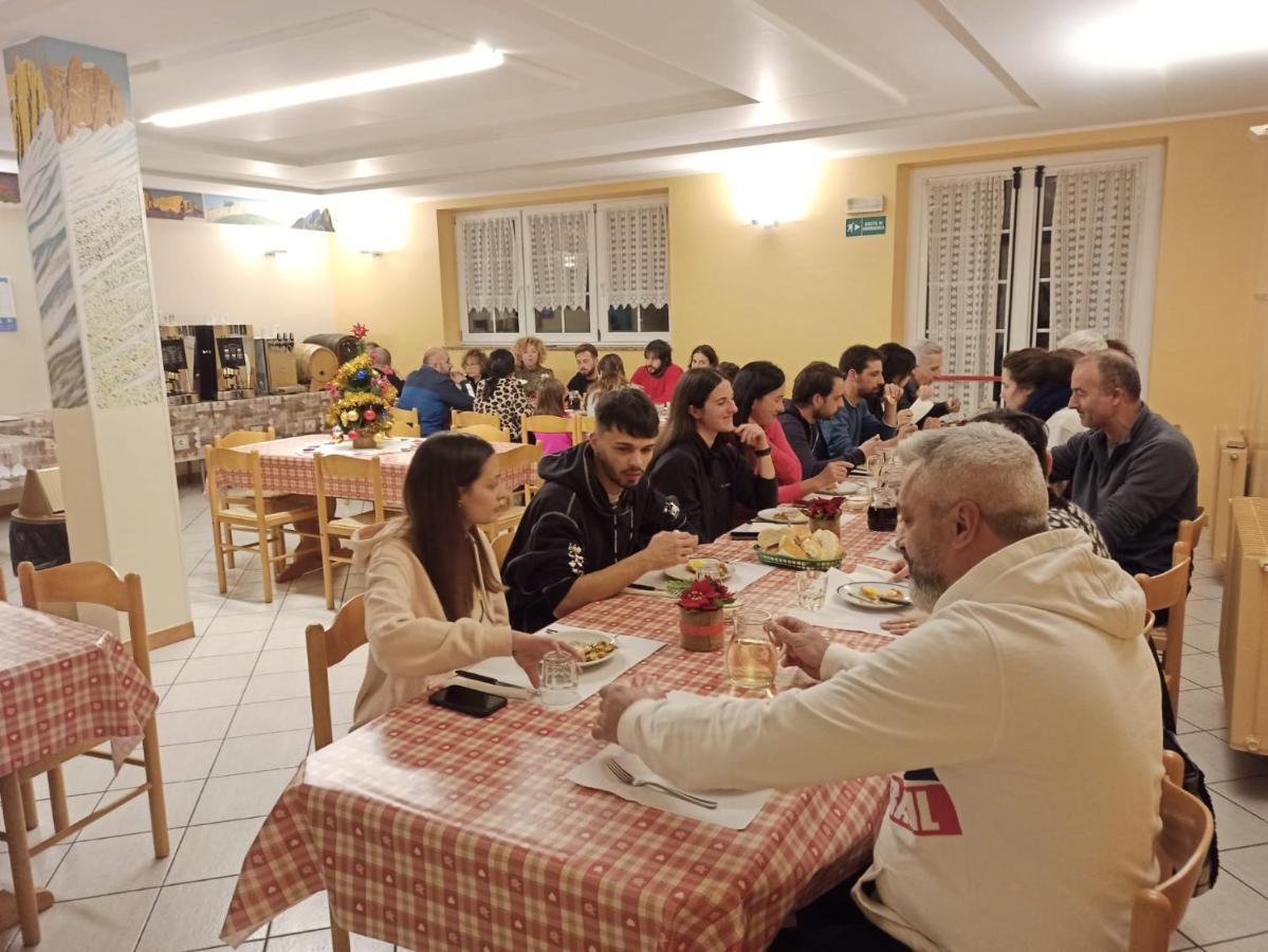 Villa San Carlo Pozza di Fassa Esterno foto